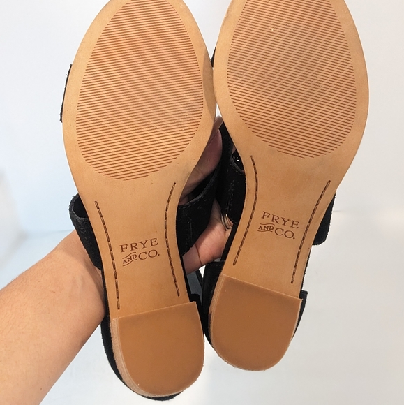 NWOT Frye and CO suede sandals - Picture 14 of 16